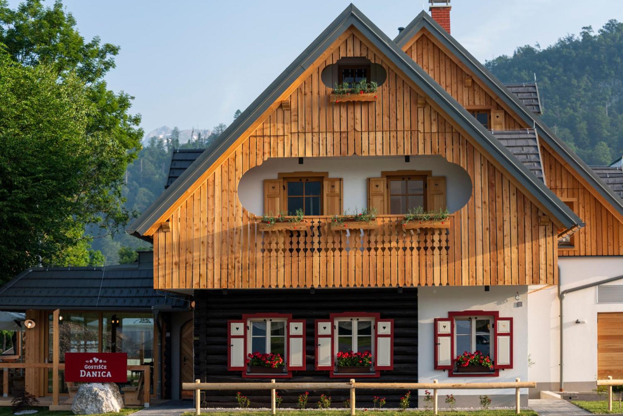 Guesthouse & Camping Danica Bohinj Exteriör bild